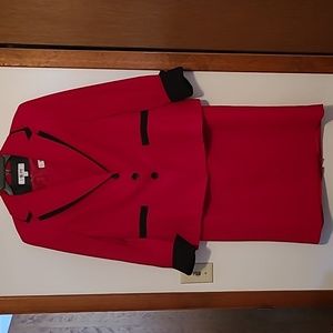 Jones Studio suite Jacket & dress Xmas red trimmed in black 12